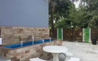 Sutharnlai Apartment Hotel di Si Prachan