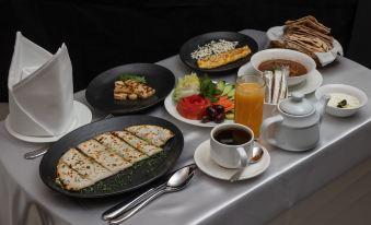 The Proud Hotel Al Khobar