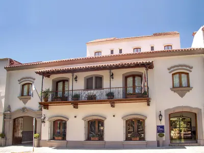 Solar de La Plaza Hotels in 