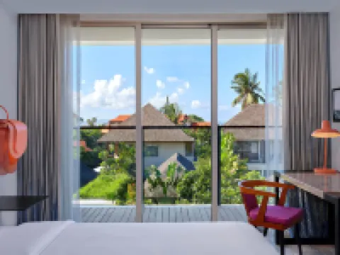 อลอฟท์ บาหลี เซอมินยัค โรงแรมในบาหลี