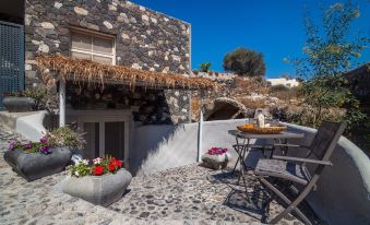 Rock Villas Complex - Private Luxe Top Retreat - Castle and Sea View