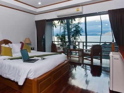 Lipa Bay Resort