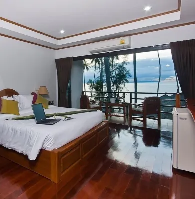 Lipa Bay Resort Hotell i Lipa Noi