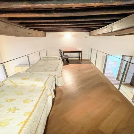 6 guests apt with terrace in pedestrian historic centre of Spoleto