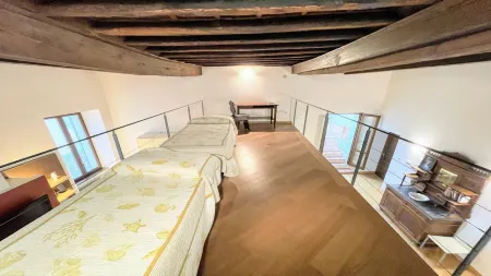 6 guests apt with terrace in pedestrian historic centre of Spoleto