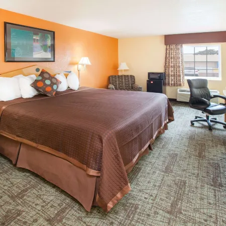 Days Inn by Wyndham Alma