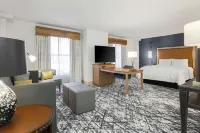 Hampton Inn & Suites Austin Downtown - Kolam Atas Bumbung