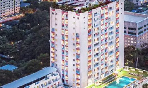 Evergreen Place Siam by UHG