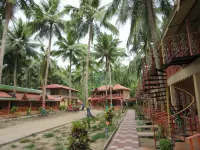 Gold India Beach Resort