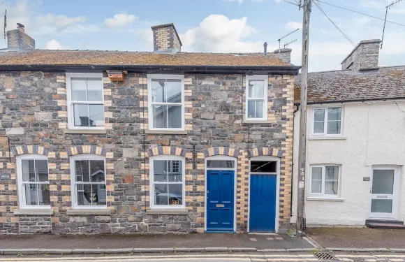 迪爾芙琳小屋酒店