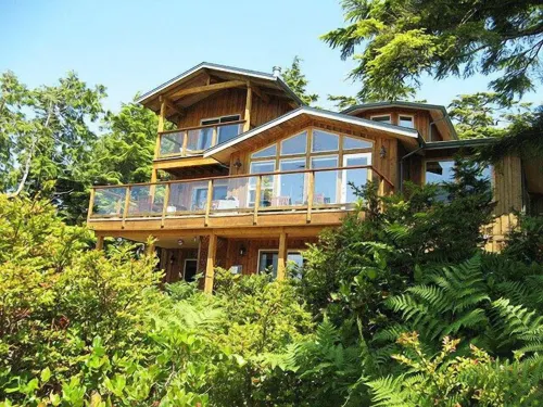 Reef Point Oceanfront Bed and Breakfast - 4-Star