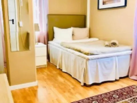 Golden Hostel Hoteles en Järfälla