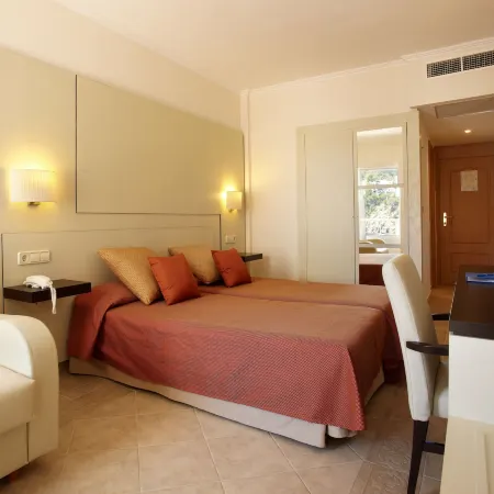 Grupotel Imperio Playa