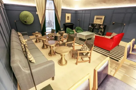 Parador de Lleida Cerca del hotel Photos