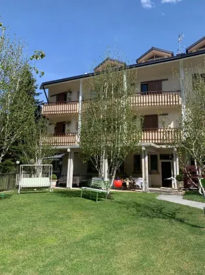 Garden Hotel Ristorante Hôtels à : Castione della Presolana