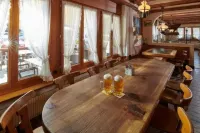 Hotel Alphorn Hotels in Gstaad