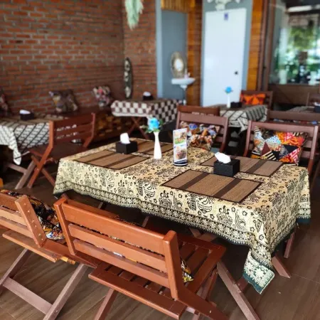 Charming Lipe Beach Resort