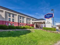 Hampton Inn Owensboro South Hotels near Sassafras Tree