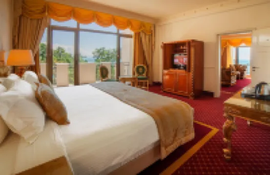 科布萊蒂格魯吉亞宮殿水療酒店 科佈列季酒店