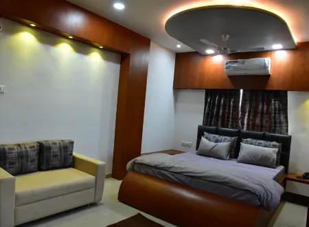 Hotel Bhakt Niwas Shegaon