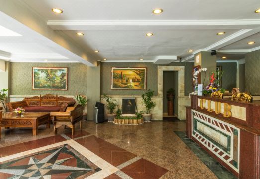 Club Bali Suites@ Legian Beach Hotel Overview