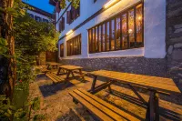 Süleyman BEY Konak Hotels in Bostanbükü Köyü