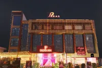 Hotel Paras Inn, Lucknow