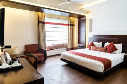 Hotel Godwin Deluxe -Near New Delhi Railway Station - Paharganj