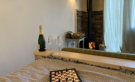 1 Bed Barn Farm Stay - Housity