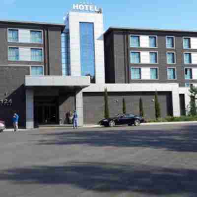 Link124 Hotel Hotel Exterior