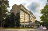 DoubleTree by Hilton Birmingham Perimeter Park Hotels near Haskell Hideaway