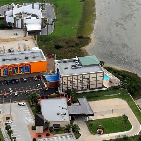 Blue Bay Inn and Suites