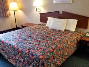 Keystone Boardwalk Inn and Suites