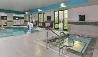 Hampton Inn & Suites des Moines Downtown - Hot Tub