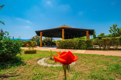 Mediterranean Breeze Hotel