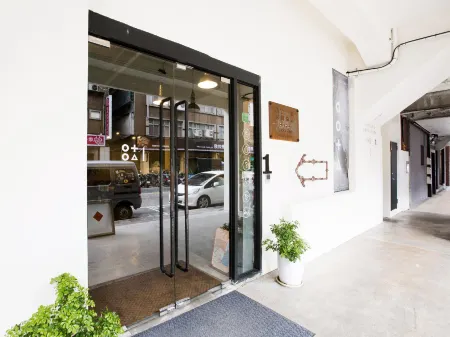 Changji No.1 Memory Inn Отели рядом с достопримечательностью «Wai Shuang Xi Ding Mountain»