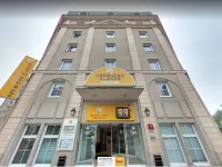 Premiere Classe Paris Ouest - Pont de Suresnes Các khách sạn gần Sogitec Industries
