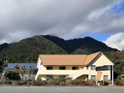 Bella Vista Motel Fox Glacier Hotels in 
