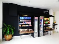 Tune Hotel KLIA Aeropolis (Airport Hotel)