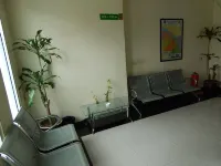 Green Leaf Inn Hotels in Darat Sekip