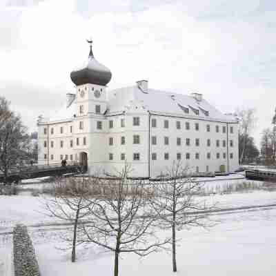 Schloss Hohenkammer Hotel Exterior