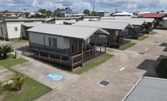 The Bowlo Holiday Cabins