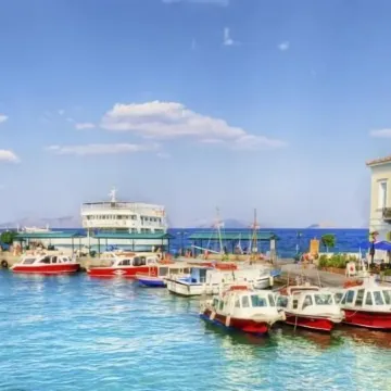 Hotel Villa Plaza Отели в г. Спеце