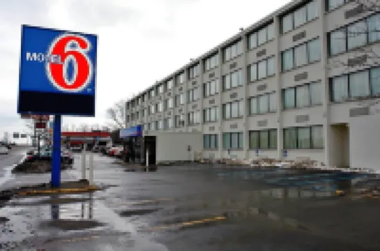 Motel 6 Framingham, MA - Boston West