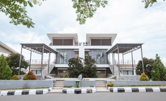 Sutan Raja Hotel & Convention Centre Palu