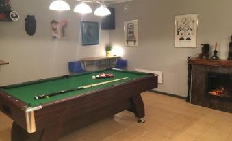 Sirena Guest House - Housity