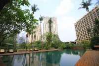 The Sultan Hotel & Residence Jakarta Hotels near CB BENHIL