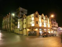 Hotel Villa Brescia Hotels near Malvinas Square