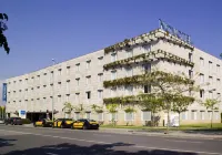 Novotel Barcelona Cornella Hotels near RCDE Stadium