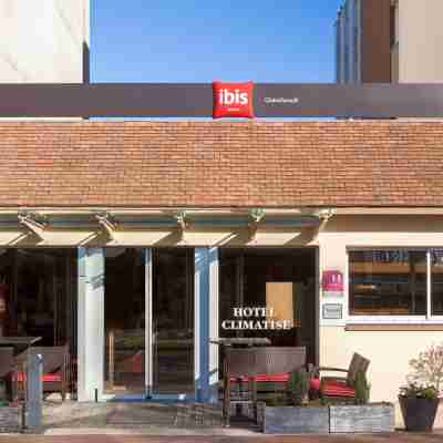 Hotel Ibis Châtellerault Hotel Exterior